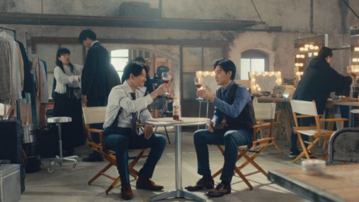 ファンタ　TVCM プレミアグレープ「乾杯」篇